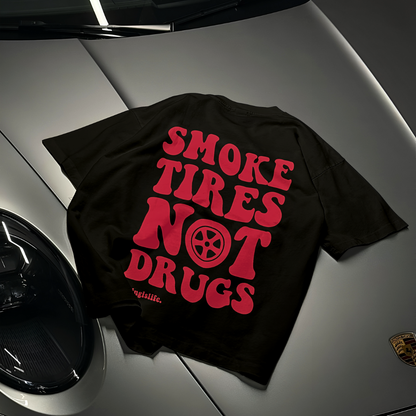 Oversize T-Shirt smoke tyres