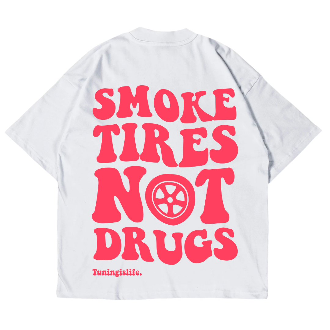 Oversize T-Shirt smoke tyres